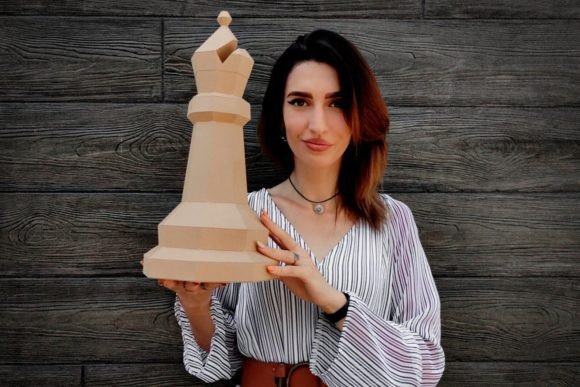 Bishop 3D Chess Set Paper Craft Review